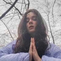 Mina Kari на we.ua