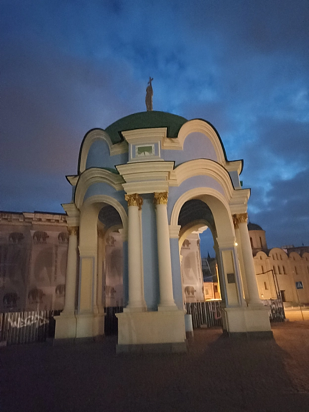 Поділ - Ксенія on we.ua