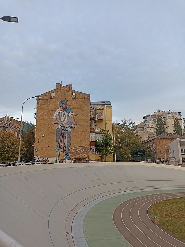 Київські мурали - Ксенія on we.ua