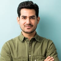 Usman Khan на we.ua