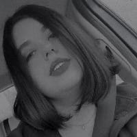 Карина на we.ua