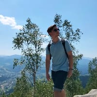 Любомир Лесонін на we.ua