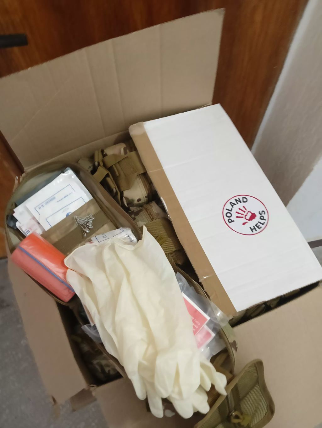 Тактична аптечка з Польщі - твоє життя може залежати від її вмісту