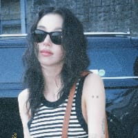 ріанна на we.ua