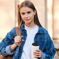 Lara Anika на we.ua