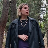 Люда Бабак на we.ua