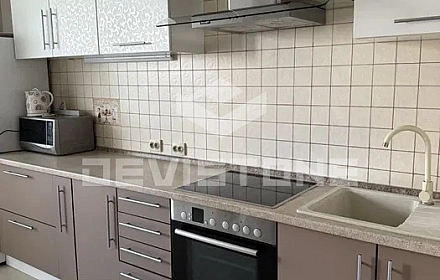 Здам в оренду квартиру в Києві на вул. Йорданська за 25 000 грн на we.ua