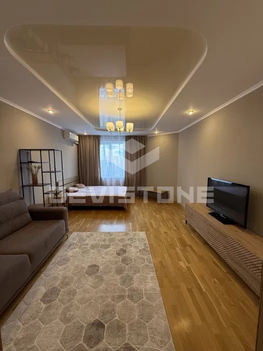 Здам в оренду квартиру в Києві на вул. Йорданська за 25 000 грн