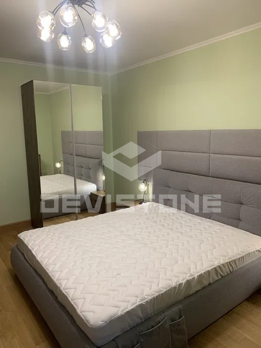 Здам в оренду квартиру в Києві в Оболонському районі на вул. Тимошенка маршала біля метро Мінська за 29 990 грн