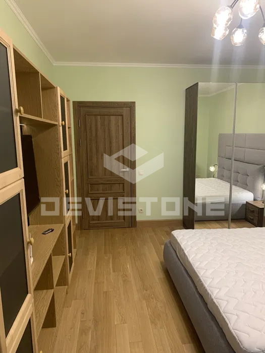 Здам в оренду квартиру в Києві в Оболонському районі на вул. Тимошенка маршала біля метро Мінська за 29 990 грн