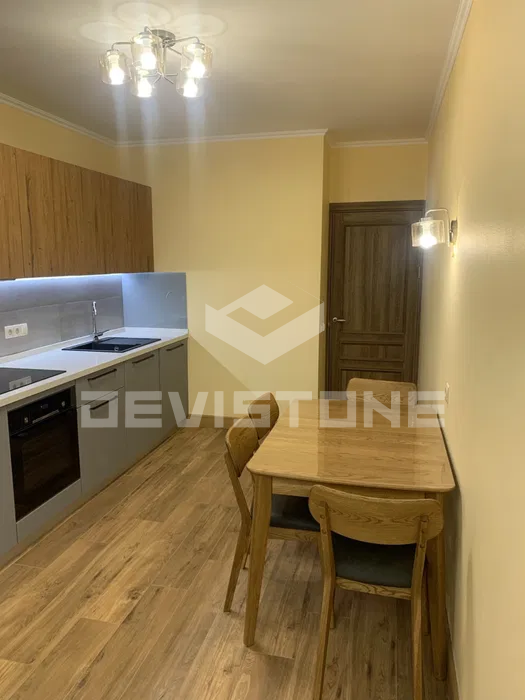 Здам в оренду квартиру в Києві в Оболонському районі на вул. Тимошенка маршала біля метро Мінська за 29 990 грн