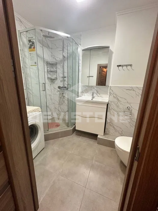 Здам в оренду квартиру в Києві в Оболонському районі на вул. Приозерна біля метро Оболонь за 21 000 грн