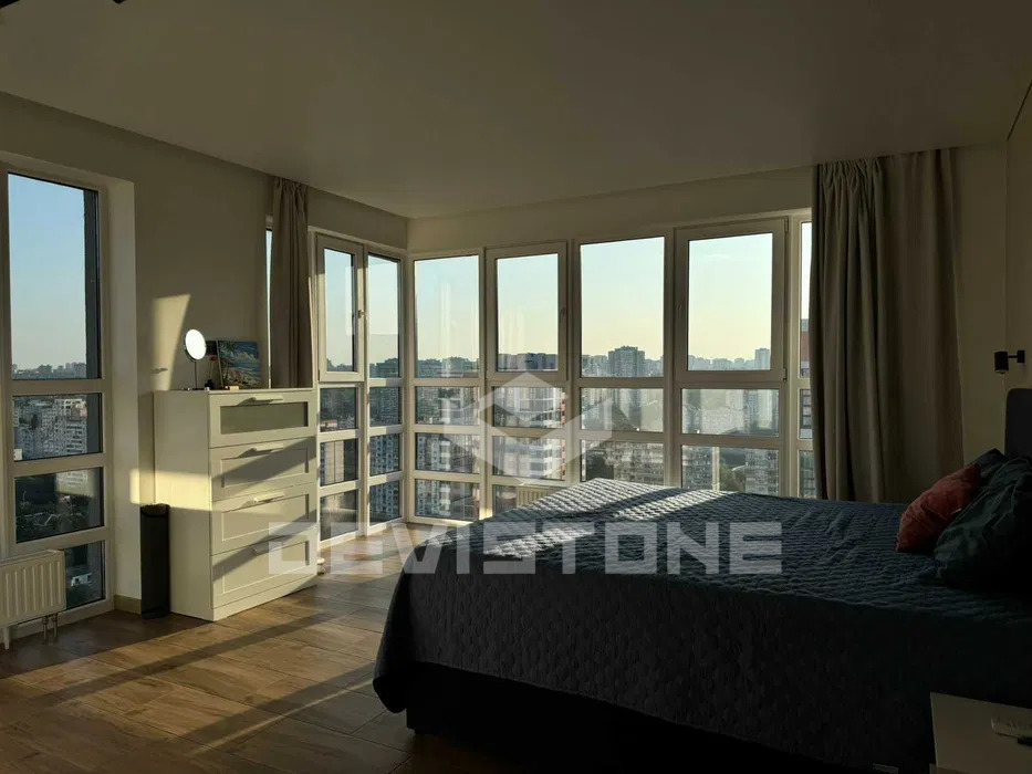 260045 Оренда дворівневої видової квартири перша здача