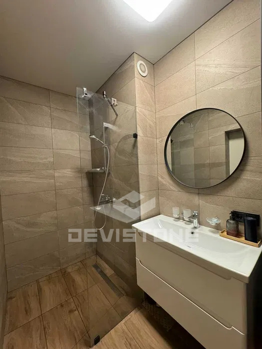 260045 Оренда дворівневої видової квартири перша здача