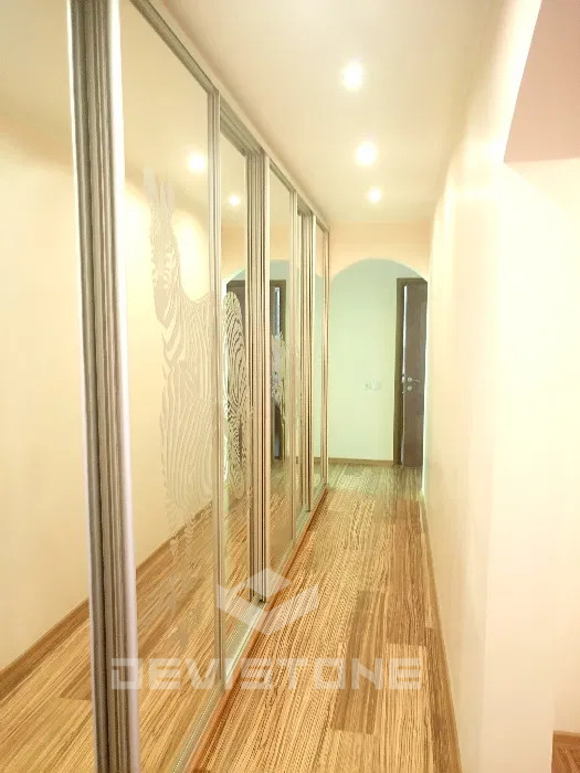 №260085 Довгострокова оренда 3-х кімнатної квартири