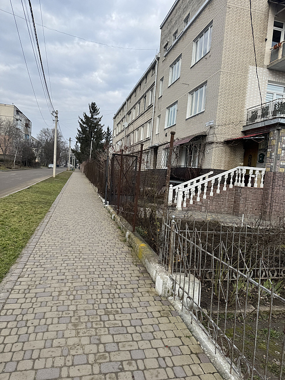 Продам квартиру в Чорткові за 1 220 000 грн на we.ua