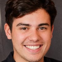 Robert Vasin на we.ua