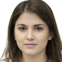 Sarah Williams на we.ua