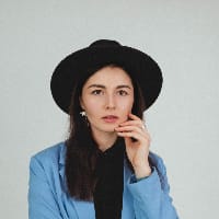 Аліна Степанова на we.ua